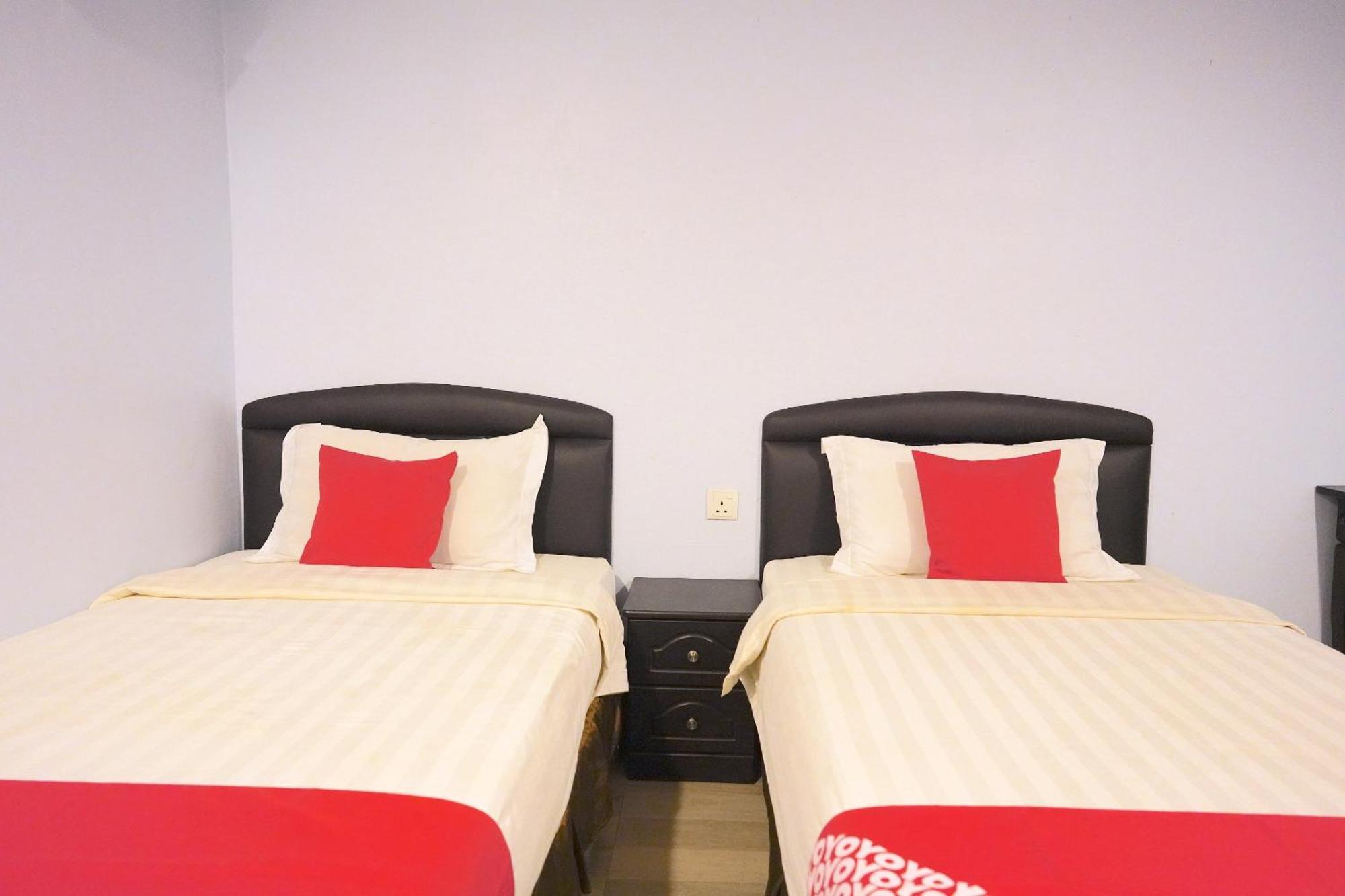 Super Oyo 89544 Utama Inn Bintulu Ngoại thất bức ảnh
