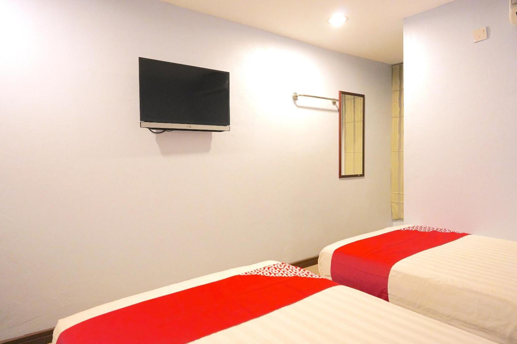 Super Oyo 89544 Utama Inn Bintulu Ngoại thất bức ảnh