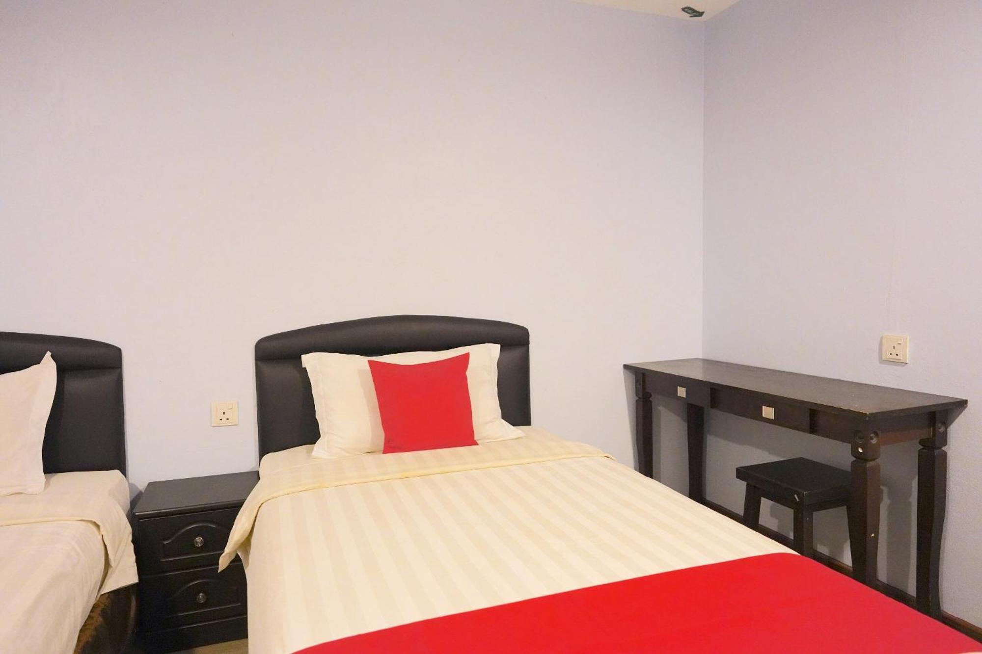 Super Oyo 89544 Utama Inn Bintulu Ngoại thất bức ảnh
