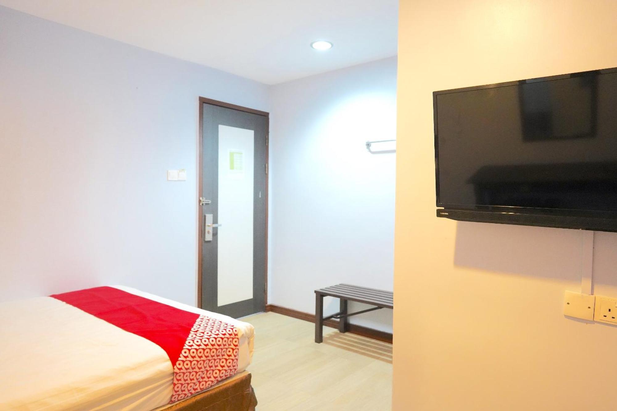 Super Oyo 89544 Utama Inn Bintulu Ngoại thất bức ảnh