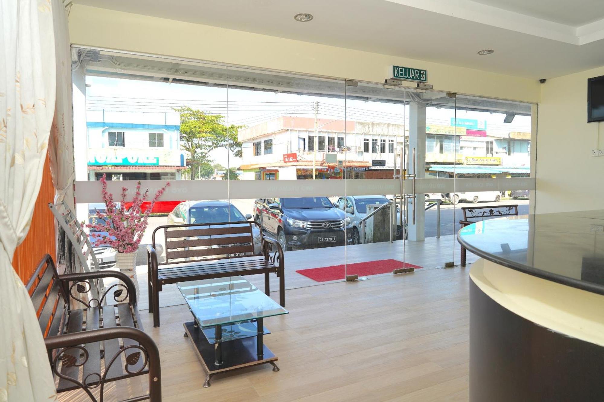 Super Oyo 89544 Utama Inn Bintulu Ngoại thất bức ảnh